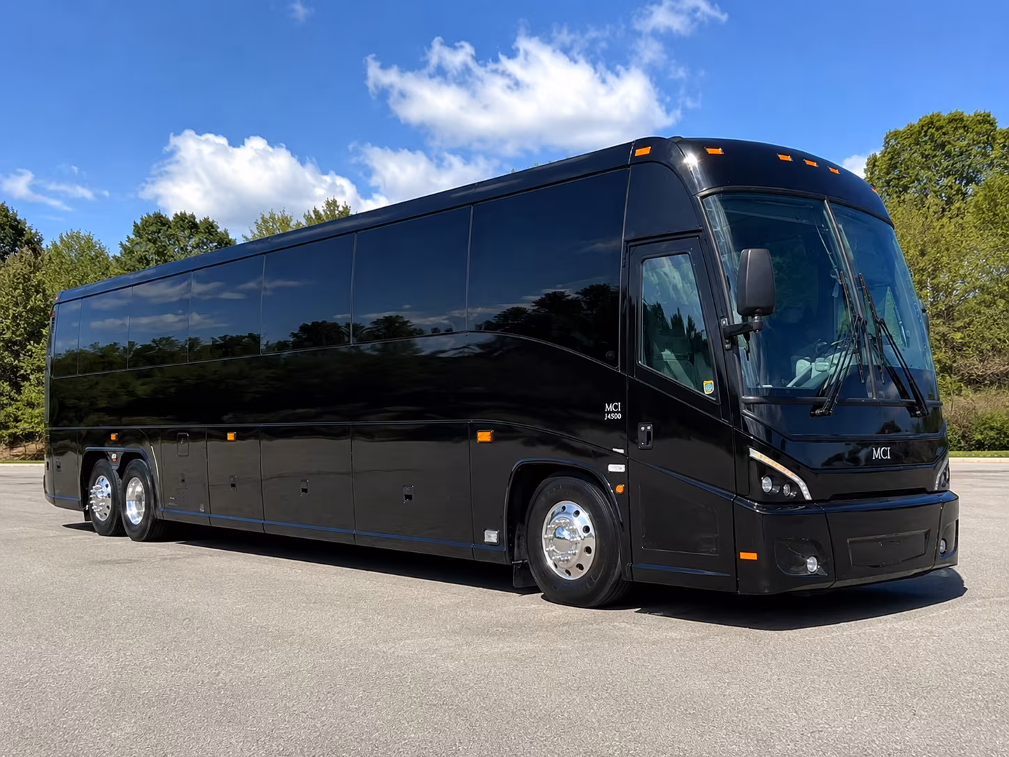 shuttle your wedding guests between hotels and your pasadena venue with ease